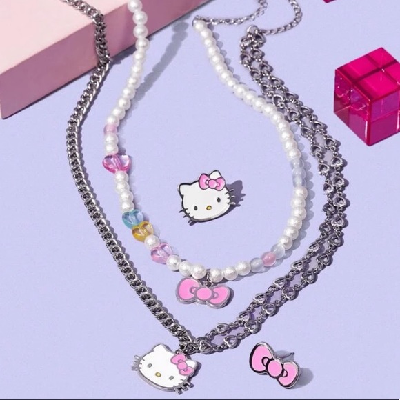 SHEIN Accessories - Hello kitty earrings & necklace set